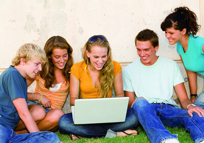 全队齐心协力告诉世人任何困难都不可怕