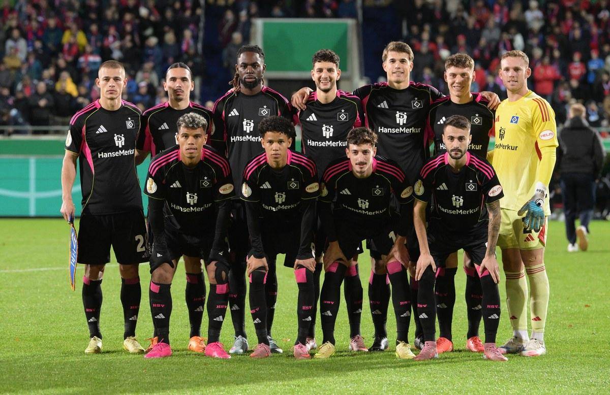 云达不莱梅球员在客场比赛中展现出团队合作精神的简单介绍 云达不莱梅球员在客场比赛中展现出团队合作精神的简单介绍